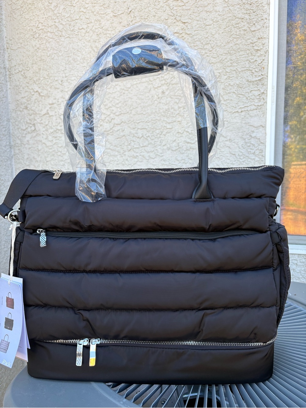 iPack Puffy Tote Bag in Black